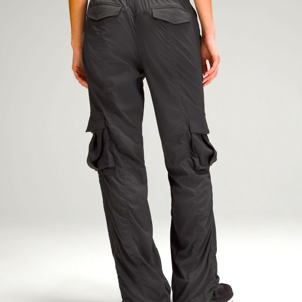 Lululemon dance studio relaxed cargos